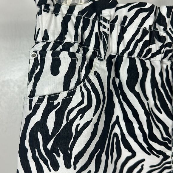 Bar III White And Black Zebra Print Mini Skirt Size 4 - Picture 2 of 10